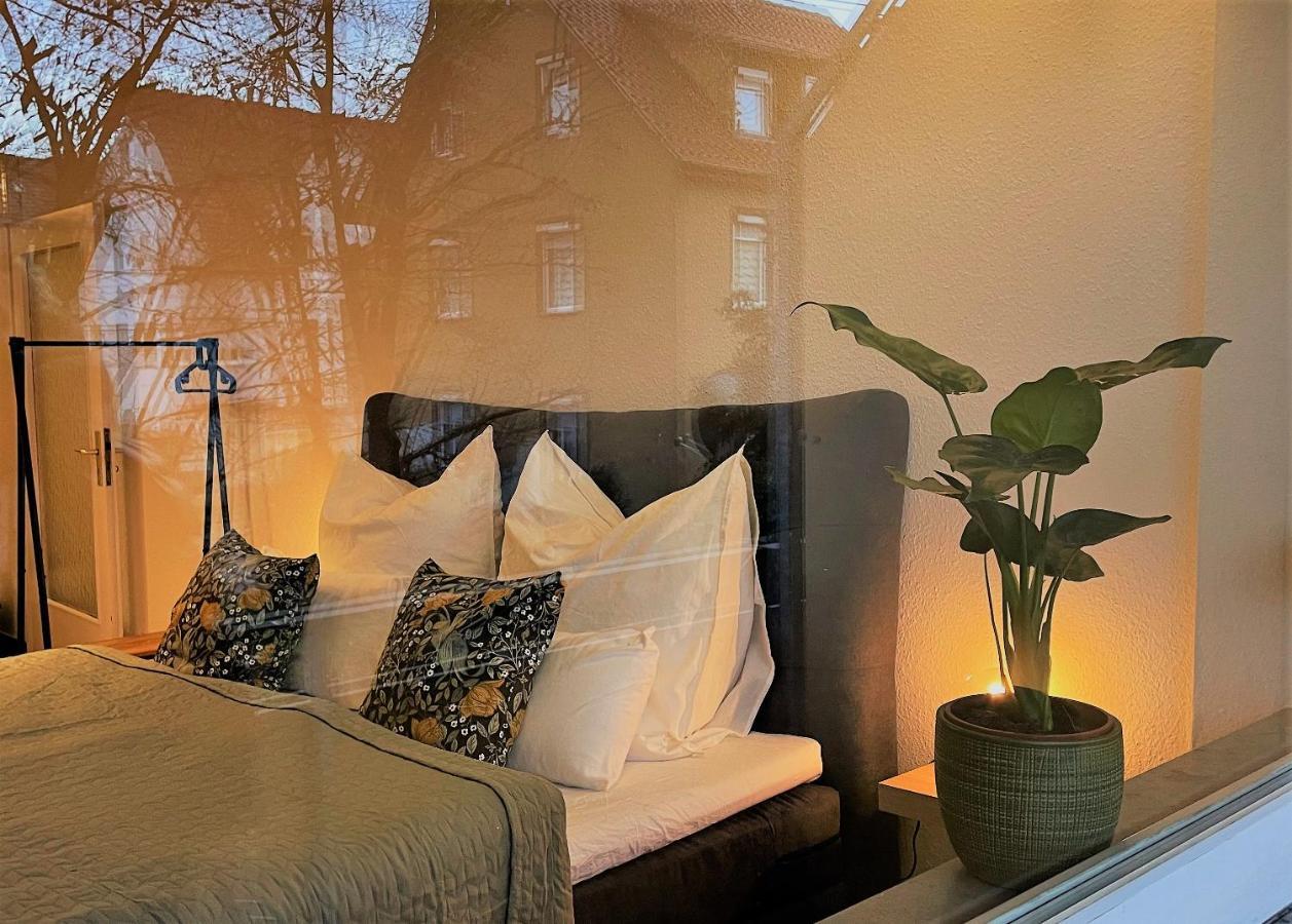 Studio Apartment Mit Parkplatz Oberesslingen Buitenkant foto